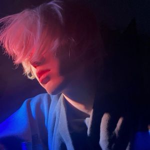 16少萝疯狂❌喷水自慰
